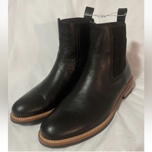 Nisolo Carmen ankle booties new size 7 black leather